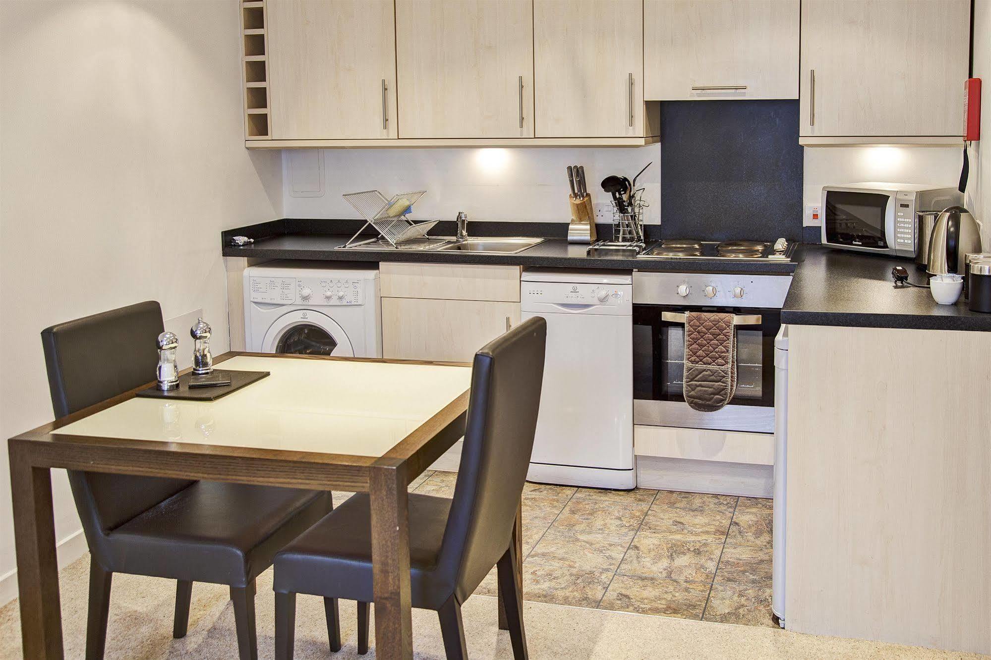 Fountain Court Apartments - Grove Executive Эдинбург Экстерьер фото